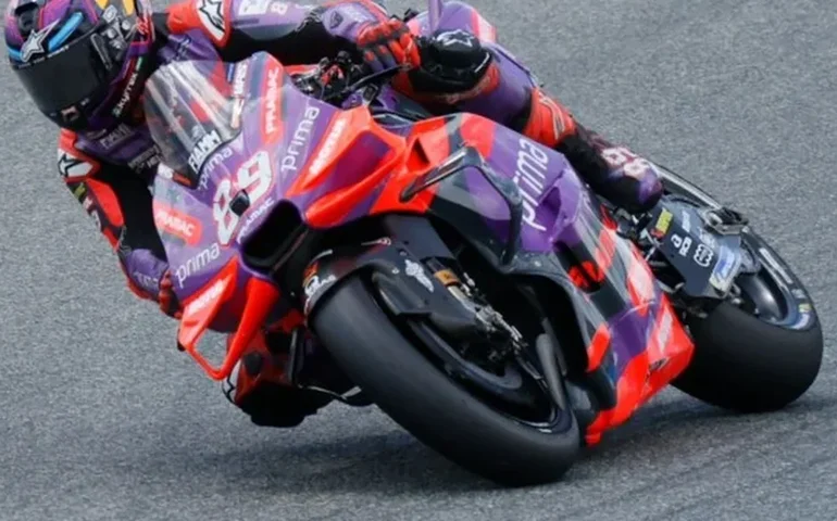 Atual campeão da MotoGP, Martín é liberado pelos médicos para estrear na temporada