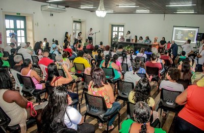 Secretaria da Mulher da Prefeitura de Penedo mobiliza setores para reforçar ações de combate ao preconceito
