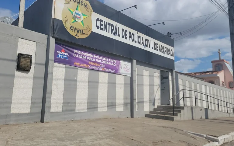 Mulher é recebida com socos pelo companheiro ao chegar do trabalho no bairro Planalto, em Arapiraca