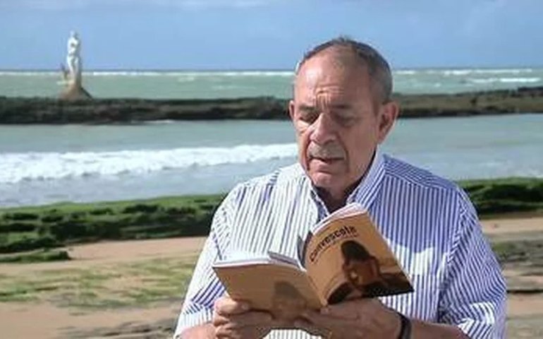 Carlito Lima lança novo romance em Maceió: uma adaptação emocionante de “Madame Butterfly” para o contexto alagoano