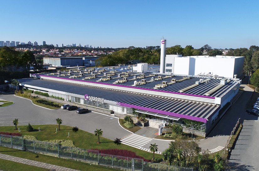 Quase metade das indústrias brasileiras já investe em energia renovável