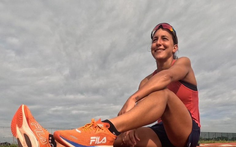 Triatleta Luisa Baptista, atropelada durante treino de bicicleta, é transferida para o HC