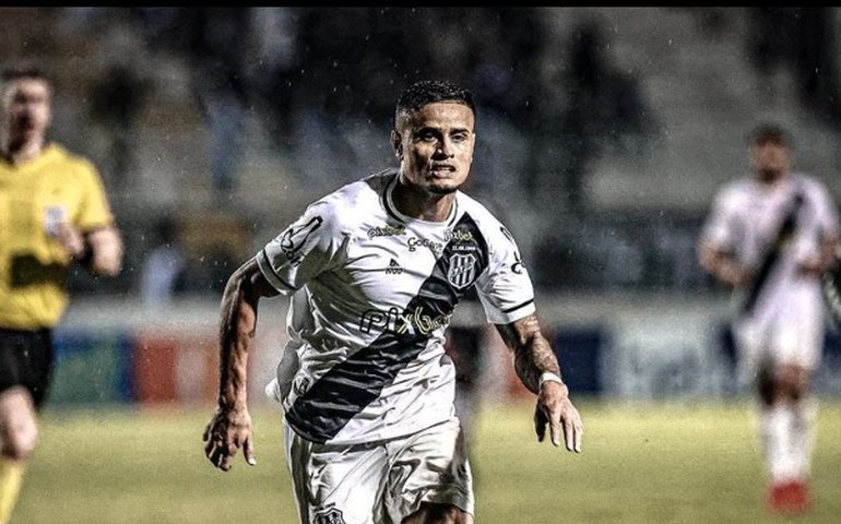 Everton faz trabalhos físicos e fica perto de voltar a atuar pela Ponte Preta