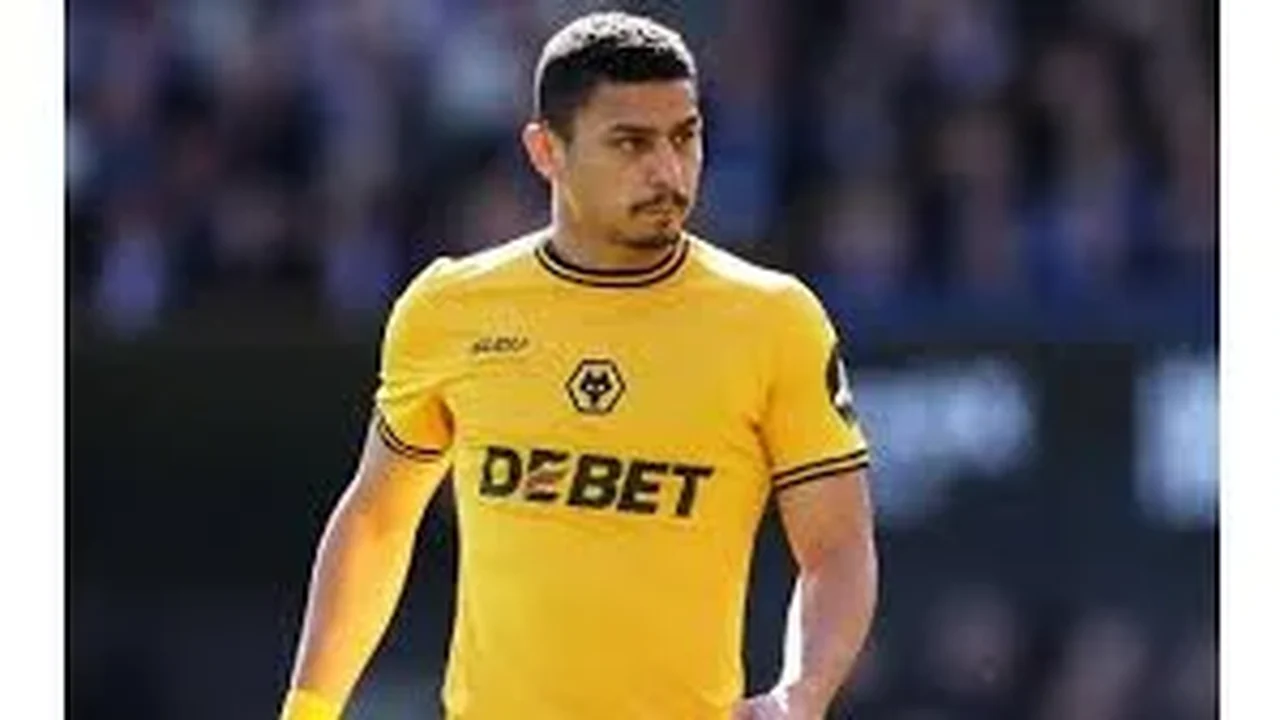 André renova com Wolverhampton até 2030 e lidera reconstrução na Championship