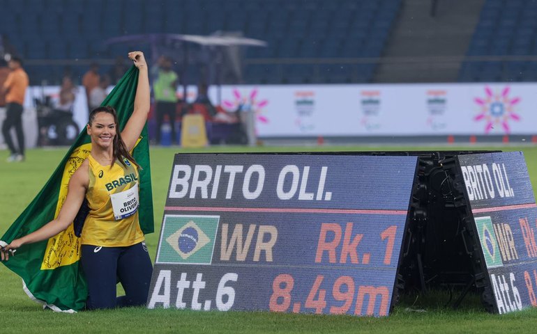 Mundial: Wanna Brito e Antônia Keyla brilham com ouros e recordes