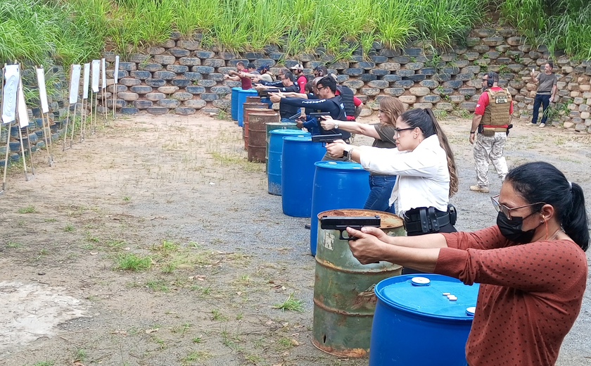 Policiais de Alagoas são habilitados para o uso de pistolas Glock