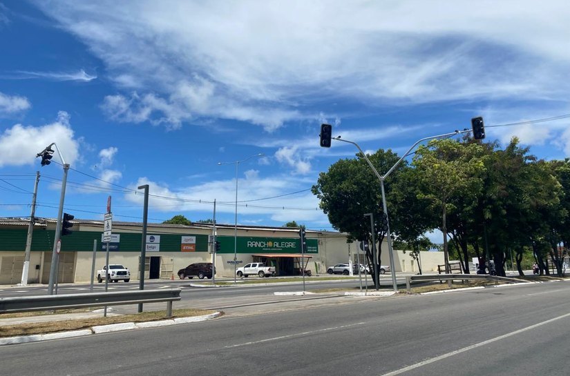 Novo retorno começa a operar na Av. Durval de Góes Monteiro no sábado (28)