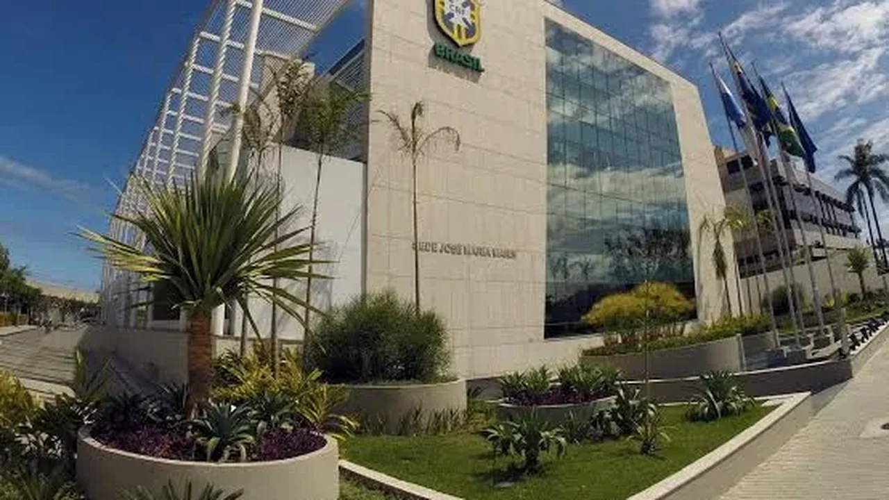 CBF define adversários da seleção brasileira em amistosos de novembro