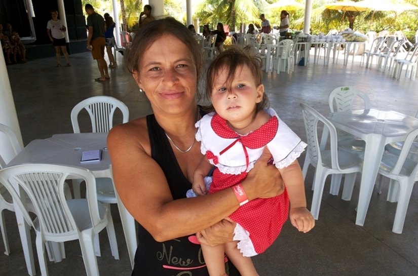 Semas promove dia de lazer para famílias de bebês com microcefalia