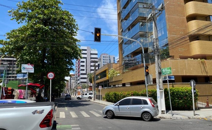 Dois novos conjuntos semafóricos passam a funcionar neste sábado, 6, na parte baixa de Maceió