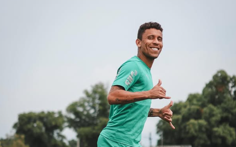 Grêmio anuncia Marcos Rocha, lateral multicampeão por Palmeiras e Atlético-MG, até 2026