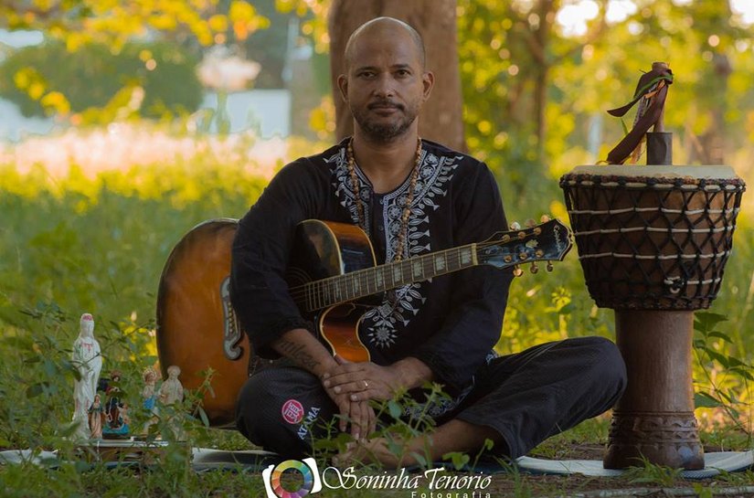Tony Câmara, Elisa Lemos, Cai Dentro e Renata Peixoto se apresentam na Comedoria