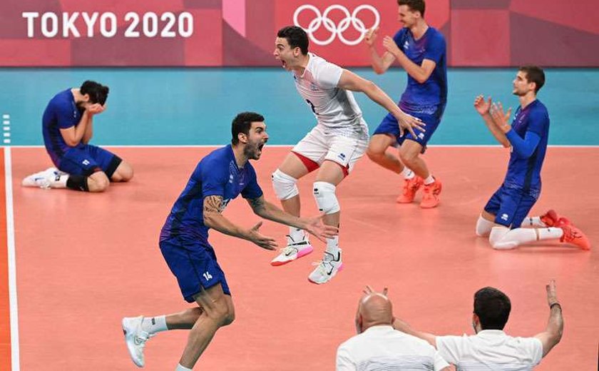 França derrota russos por 3 a 2 e fatura inédito ouro olímpico no vôlei masculino