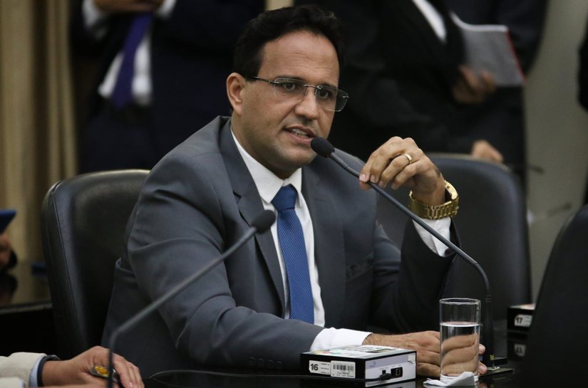 Lei que garante cuidados íntimos realizados apenas por profissionais mulheres na educação infantil é promulgada