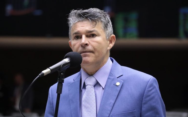 Comissão aprova regulamentação do uso do símbolo de acessibilidade da pessoa com visão monocular