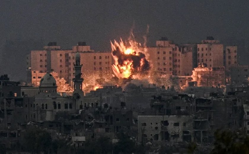 Bombardeio a hospital em Gaza deixou entre 100 e 300 mortos, segundo inteligência dos EUA