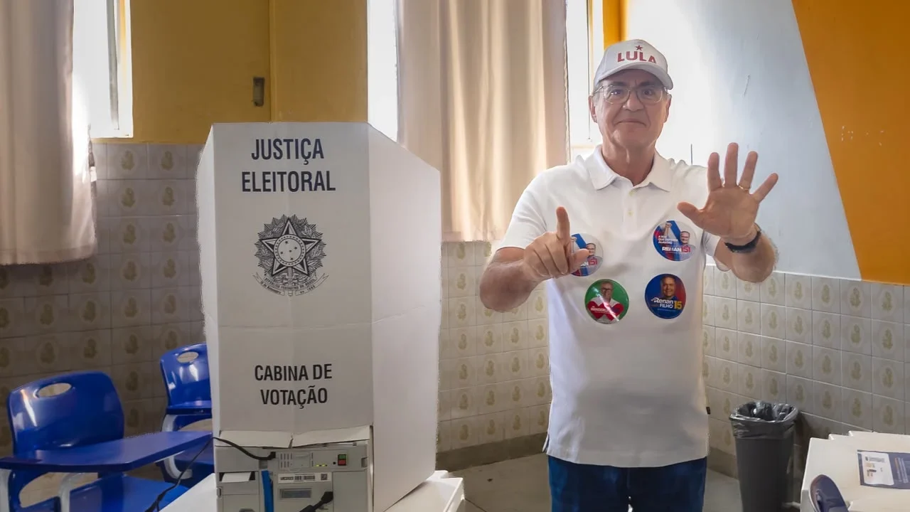 “Estamos confiantes e vamos ganhar as eleições”, diz Renan Calheiros