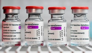 reuters-vacina-de-oxford-astrazeneca-19032021201854930.jpeg / Foto: R7.com