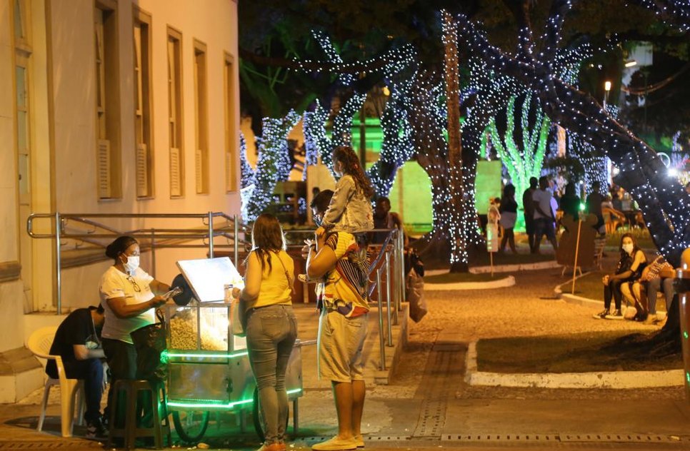 Aracaju disponibiliza vagas para comércio de bebidas e alimentos durante programação do Natal Iluminado / Foto: Foto: Marcelle Cristinne/PMA