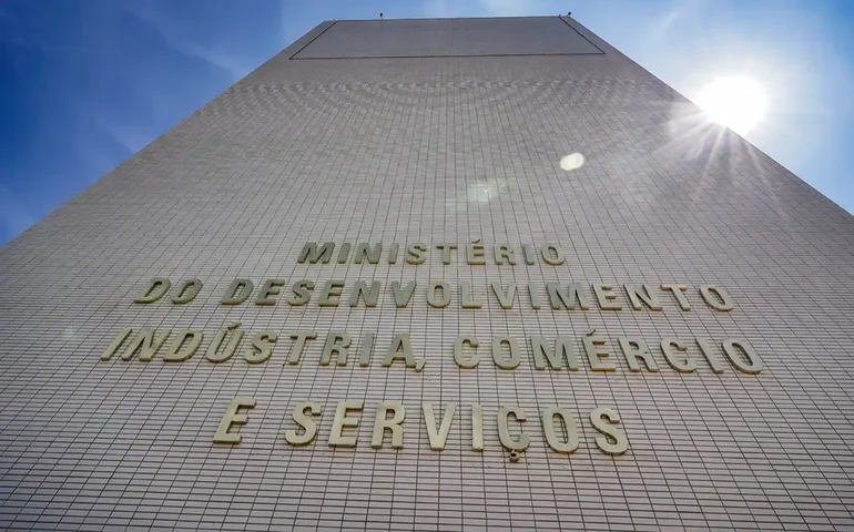 Governo abre consulta para definir equipamentos de Data Centers que terão isenção tributária