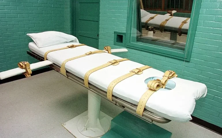 Alabama testa novo método de execução em 'cobaia' sobrevivente do corredor da morte