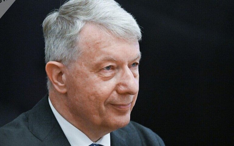 Parlamento Europeu pode excluir deputado devido a sua viagem à Rússia, diz mídia