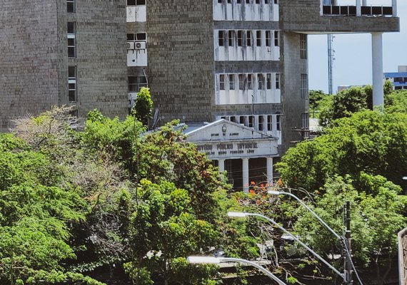 Ministério Público recomenda que prefeito de Coruripe se abstenha de promover festas públicas