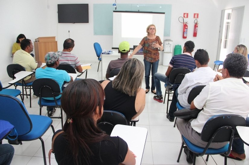 Oficinas vão fornecer orientação ao emprego no Governo Presente