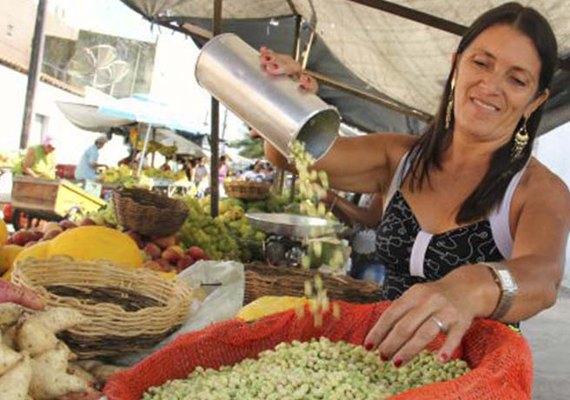 Dia do Feirante: centro de negócios, Arapiraca possui 12 feiras