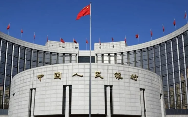 Na China, PBoC emitirá letras em Hong Kong em meio ao enfraquecimento do yuan