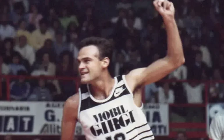 Ídolo no Brasil e na Itália, Oscar Schmidt construiu legado no basquete europeu