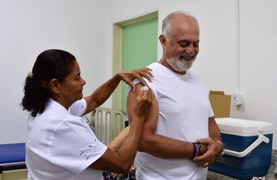 Sabe quais as vacinas do Calendário Nacional de Vacinação do Idoso? Especialista da Sesau informa