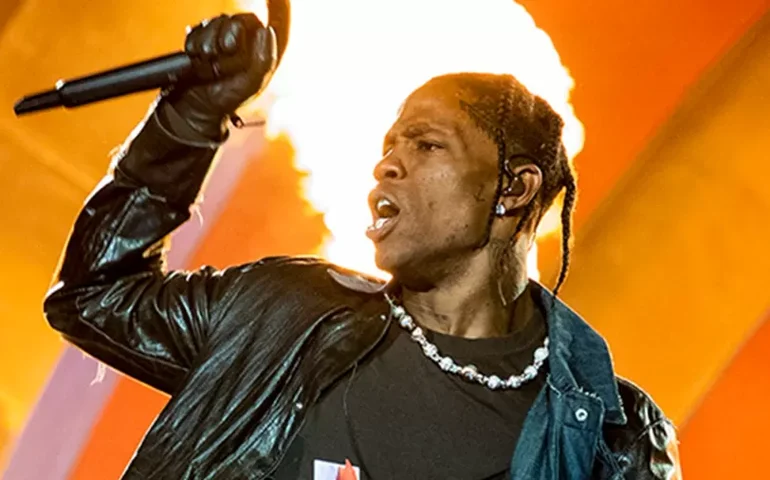 Travis Scott anuncia show solo em São Paulo em setembro; rapper é atração do Rock in Rio