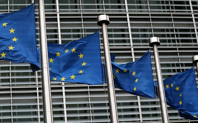 Eurogrupo define diretrizes para teto de uso e emissão do futuro euro digital