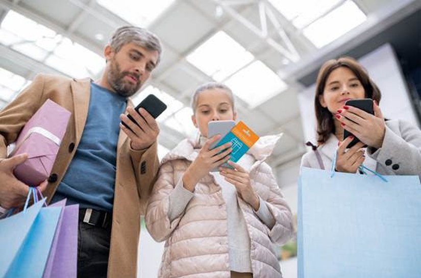 Além do cartão: como criatividade e IA transformam os gift gards em presentes personalizáveis