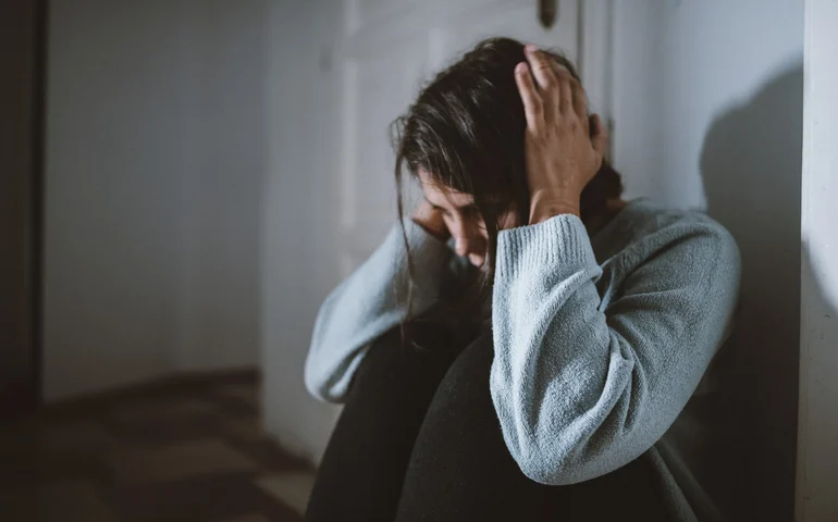 Mais de meio milhão de brasileiros vivem com esquizofrenia, aponta estudo inédito