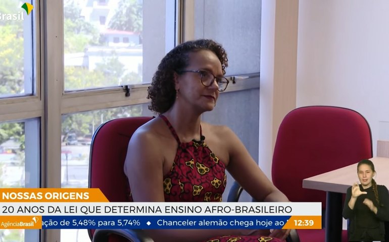 Lei que determina ensino afro-brasileiro completa 20 anos