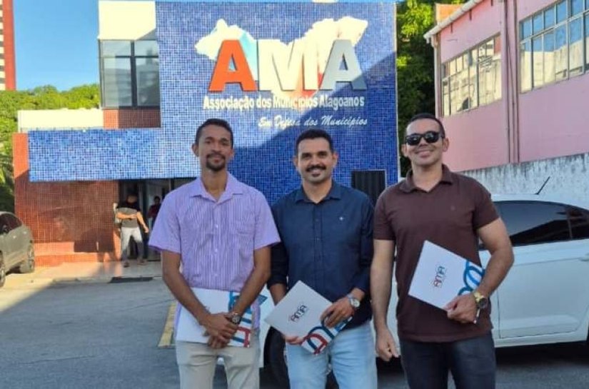 Servidores de Campo Alegre participam de capacitação estratégica sobre Reforma Tributária