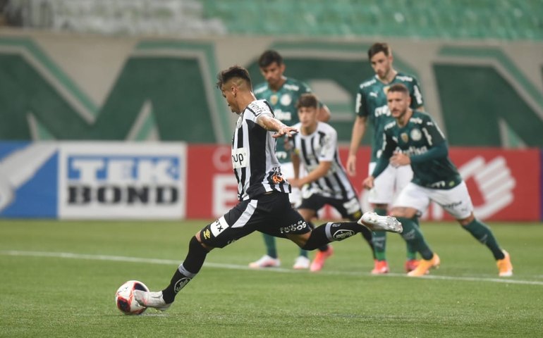 MP apura se atletas de Santos e rivais do Palmeiras receberam propina para levar cartão