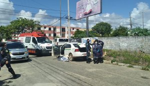 Taxista é encontrado morto na Zona Sul de Aracaju / Foto: Foto: Douglas Magalhães/TV Atalaia