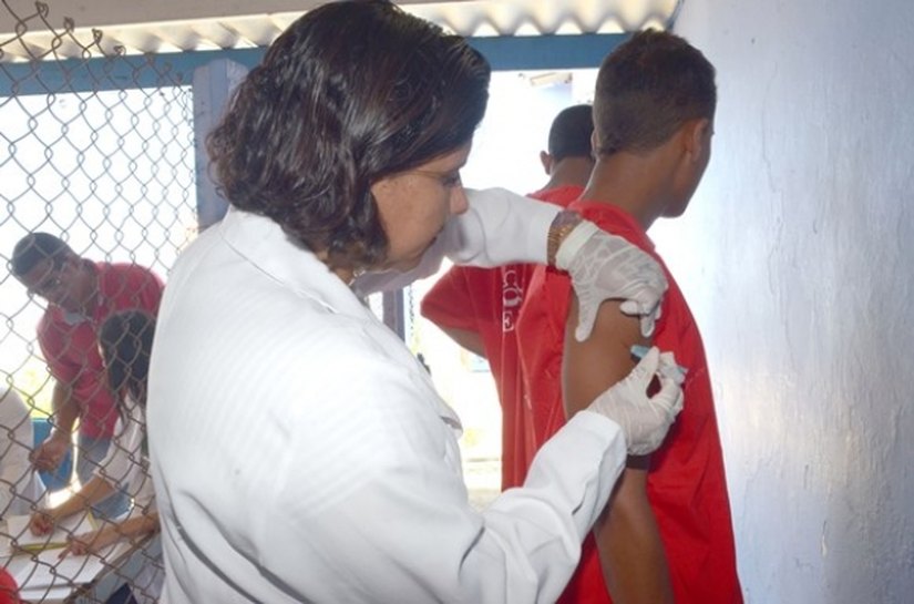 Seris intensifica ações para promover saúde no sistema prisional