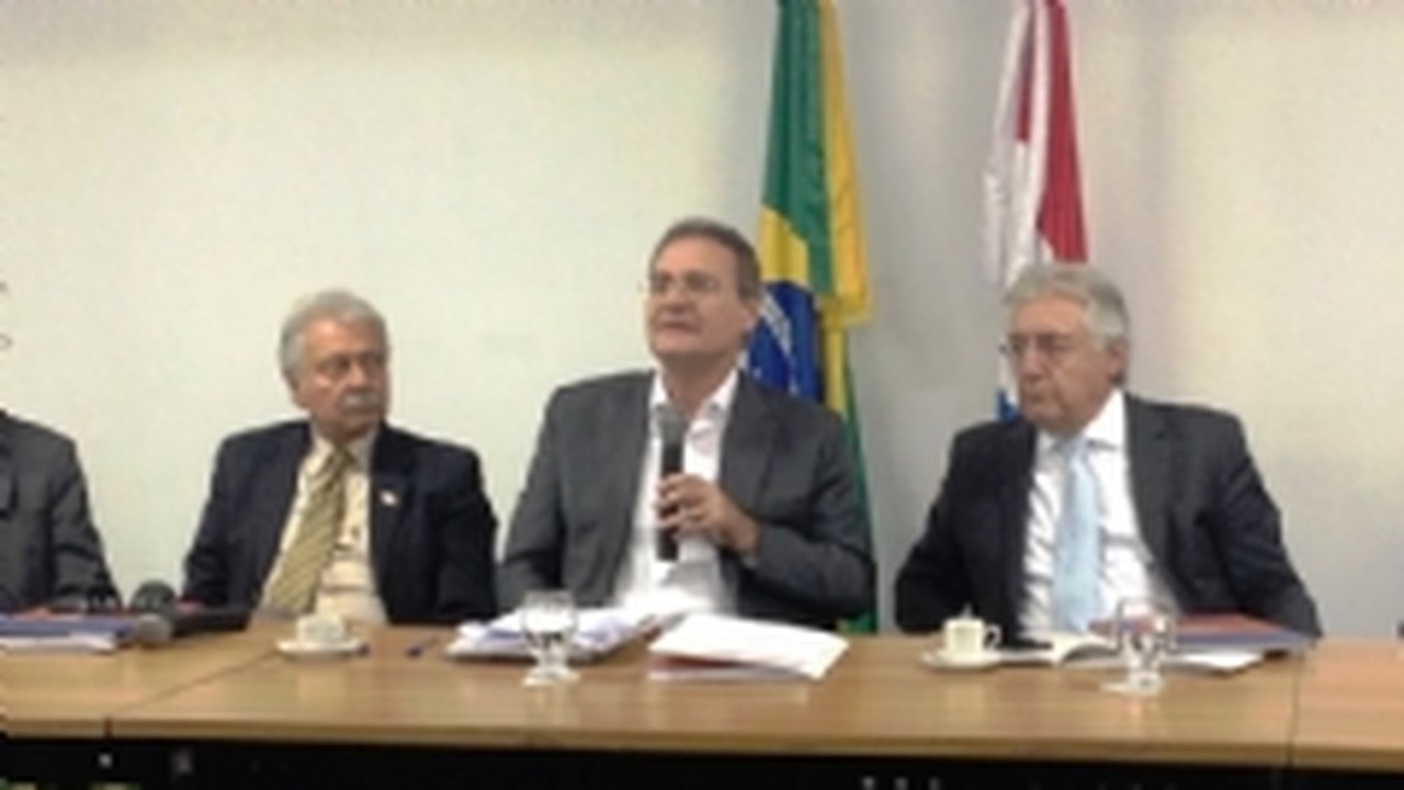 Renan garante apoio para votação rápida da lei do Supersimples no Senado