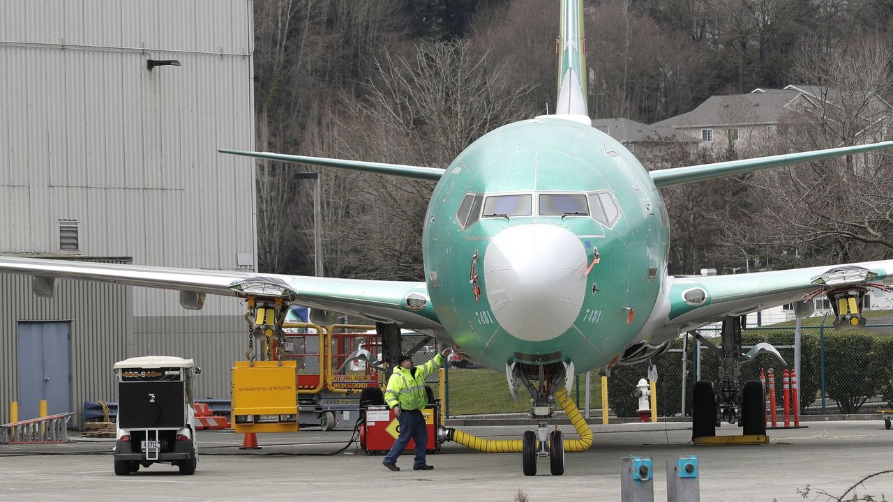 EUA aumentam para o maior volume desde 2022 importações de componentes para aviões da Rússia