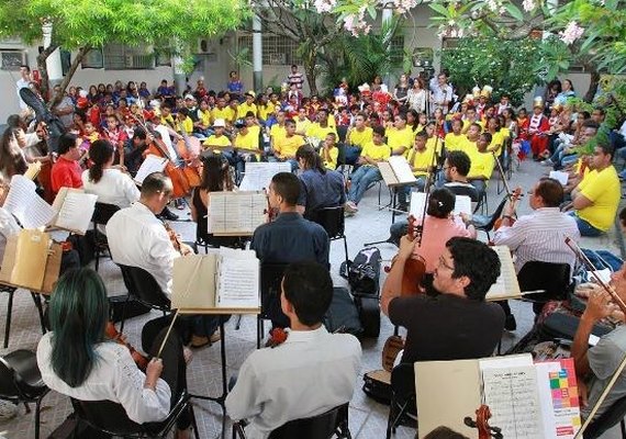 Alunos da rede estadual conhecem oportunidades da carreira de músico