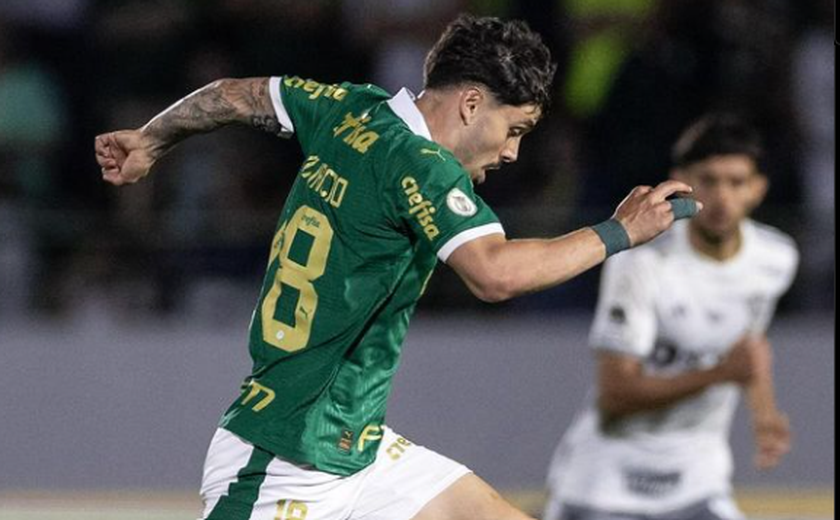 Mauricio lesiona o joelho em treino do Palmeiras e pode perder restante do Brasileirão