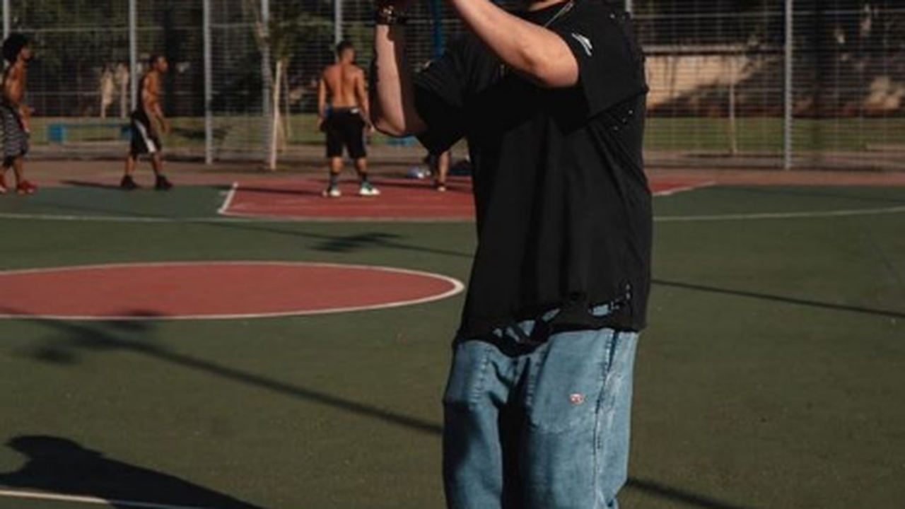 Bruno Martini sobe single inspirado em LeBron James