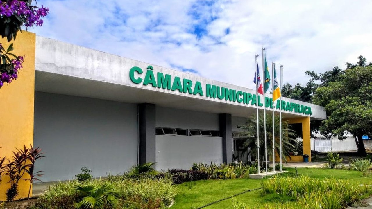 Justiça determina que vereadores de Arapiraca realizem com urgência eleição da Mesa Diretora