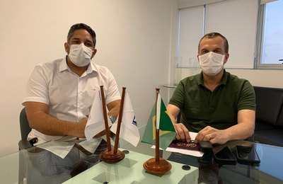 Deputado Sérgio Toledo declara voto favorável a PL que estabelece piso e jornada de trabalho de enfermeiros 