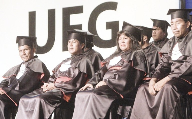 Criação de universidadae índigena começa a ser discutida em março