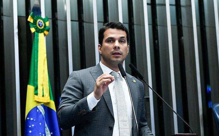 Senador Irajá critica texto da reforma tributária